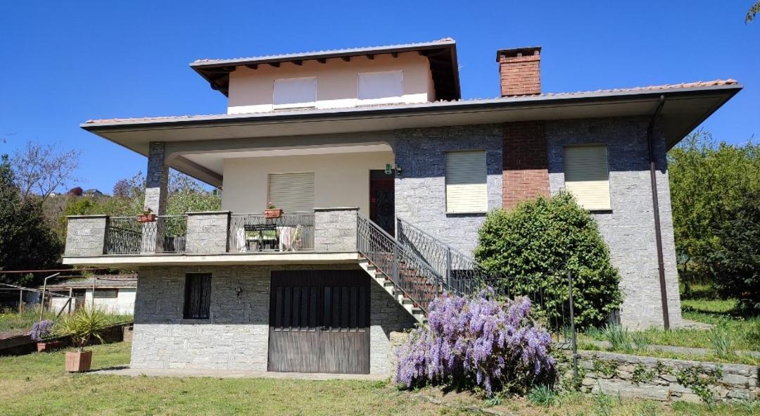 Ferienwohnung Casale Cadeloro Nebbiuno Exterior foto